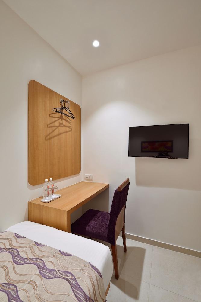 Hotel Leafio Mumbai Dış mekan fotoğraf