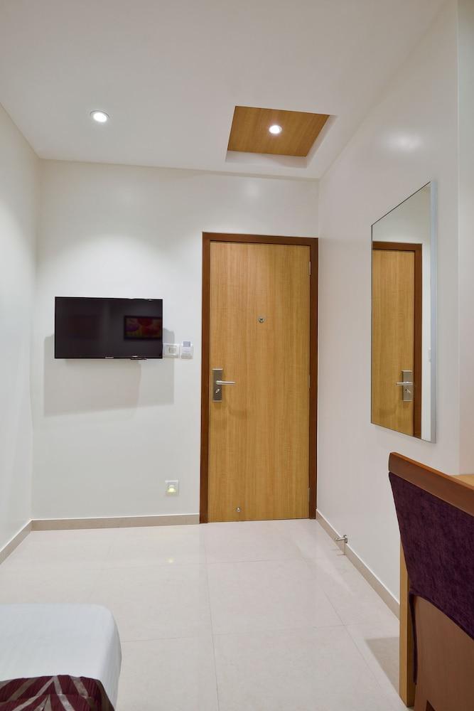 Hotel Leafio Mumbai Dış mekan fotoğraf